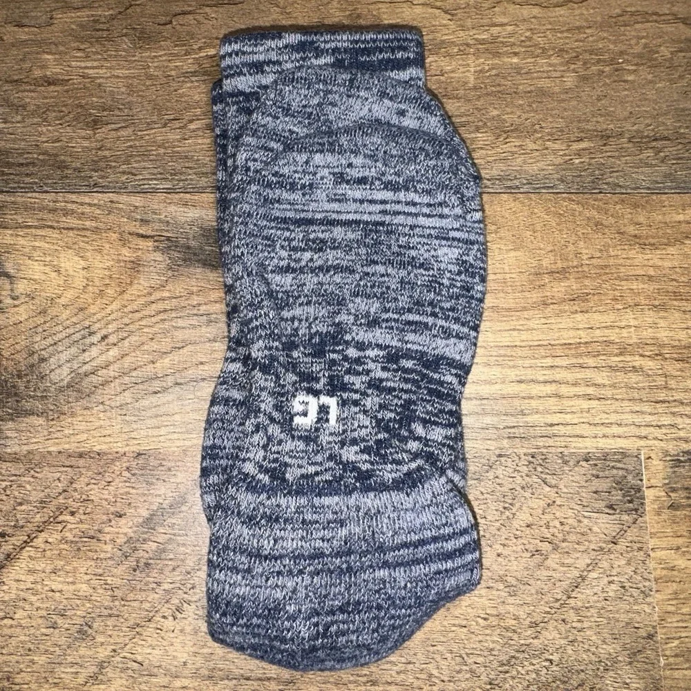 Under Armour Crew Socks Basketball Grey Size Large